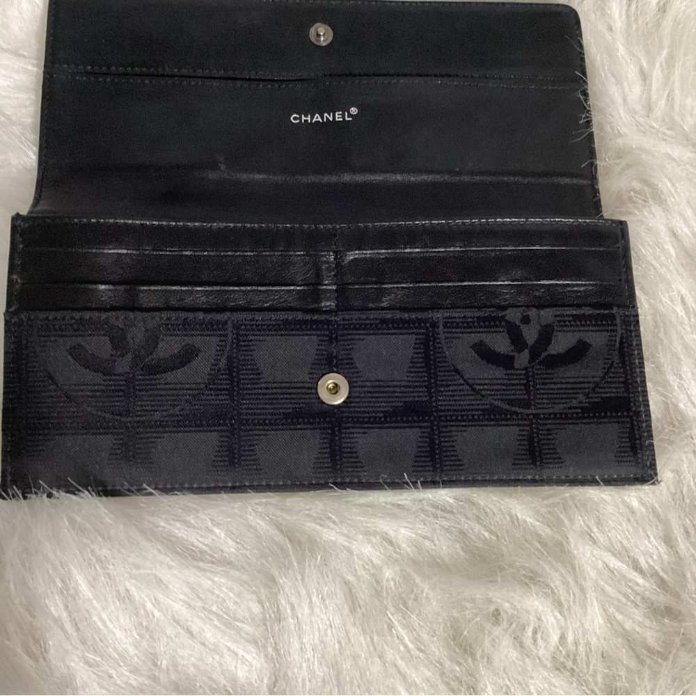 CHANEL Travel Ligne Long Bi Fold Wallet #756615 Black Nylon Jacquard Leather - Picture 13 of 15